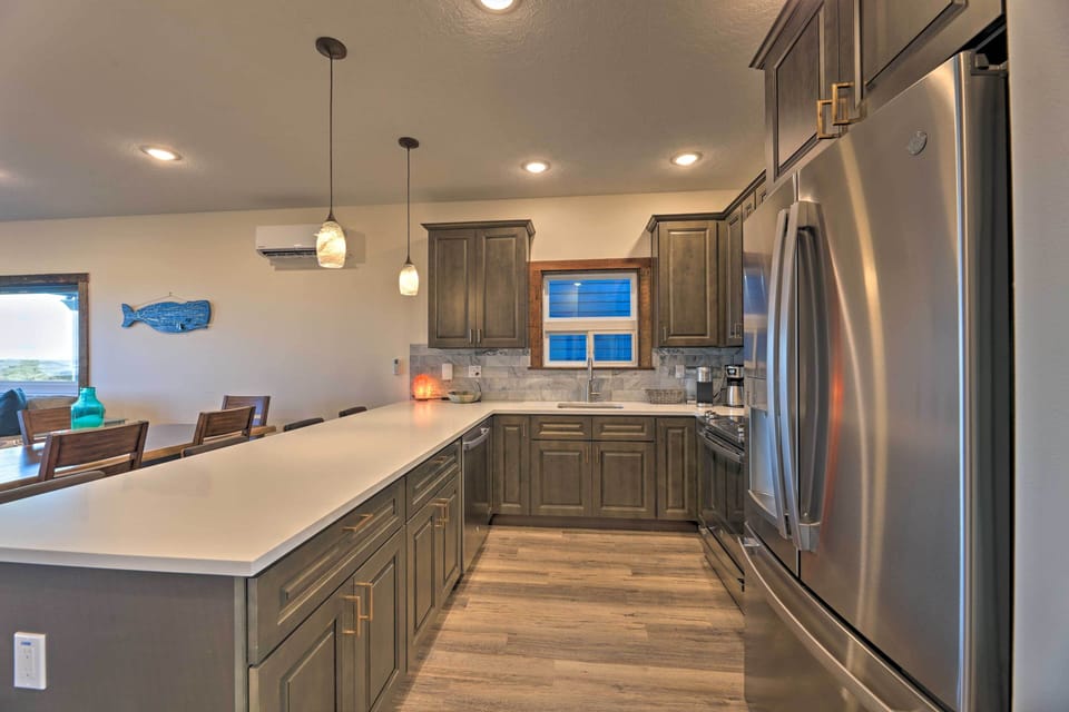 Kitchen | Fully Equipped | Cooking Basics