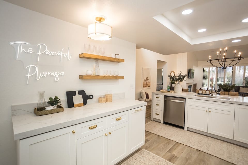 Brand new quartz countertops throughout