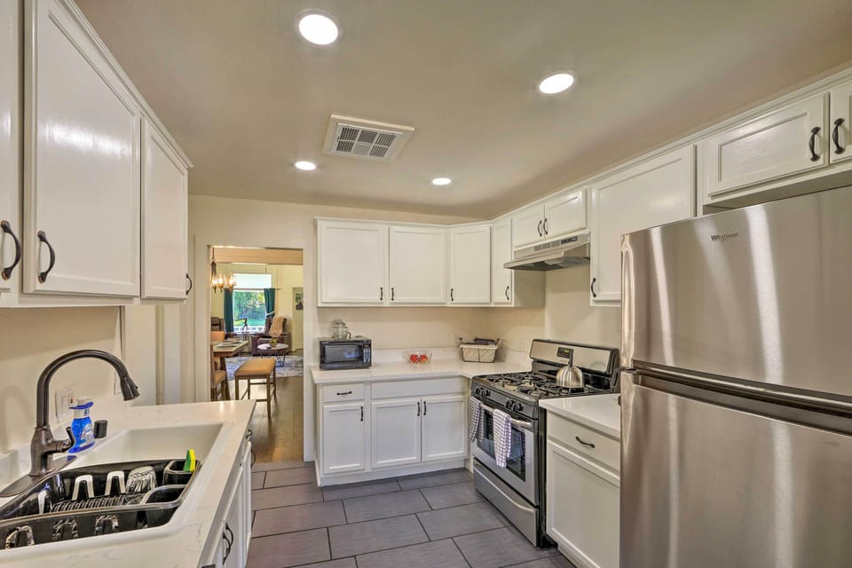 Kitchen | Fully Equipped | Cooking Basics | Dishware & Flatware
