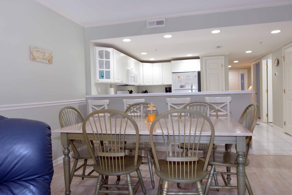 DINING-AREA
