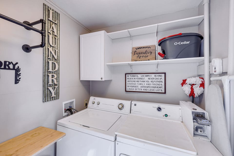 Shared Coin Laundry