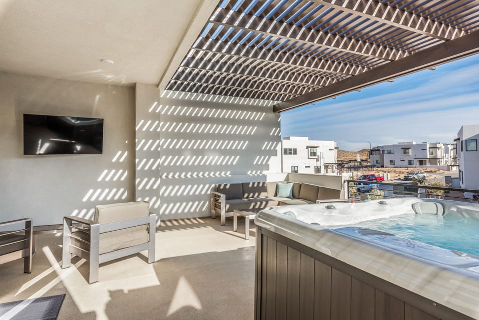 Private Hot Tub