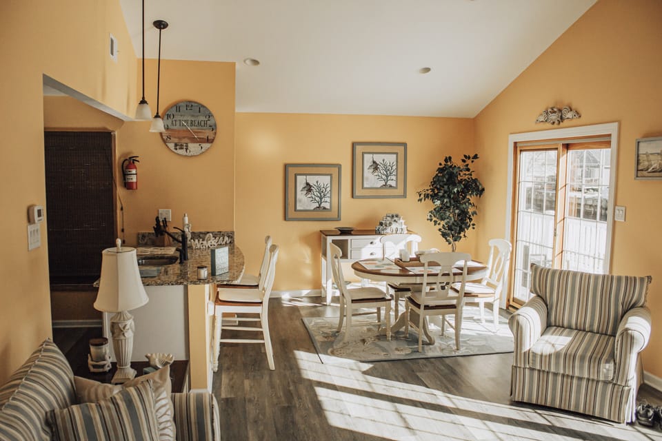 Kitchen and dining area