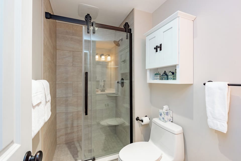 Shared Bath on Main Level