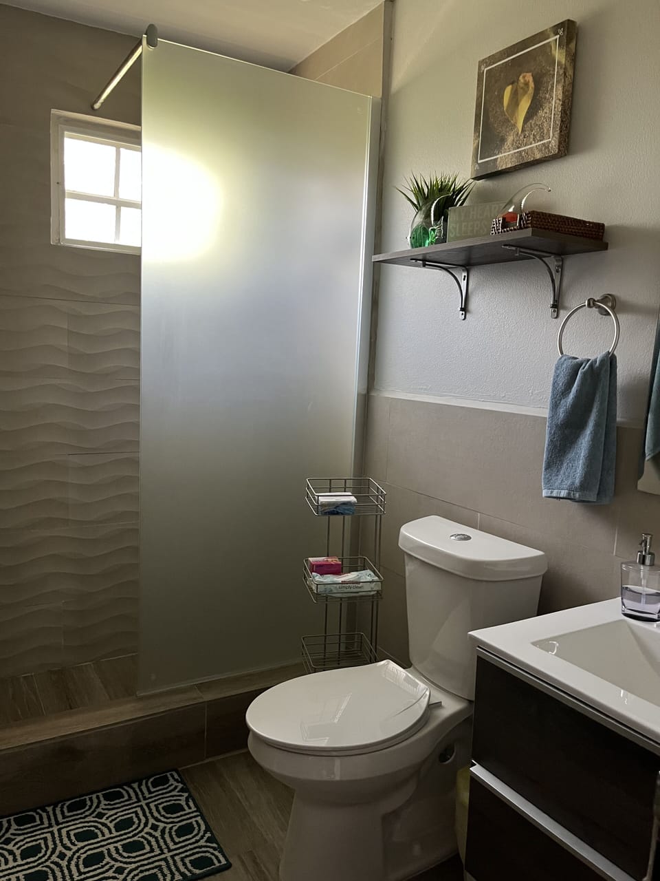 Upstairs bathroom