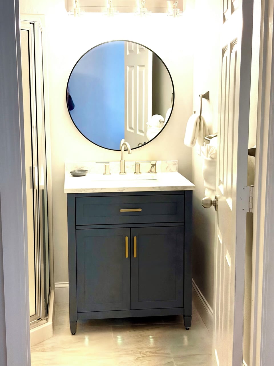 Guest Bathroom with Shower