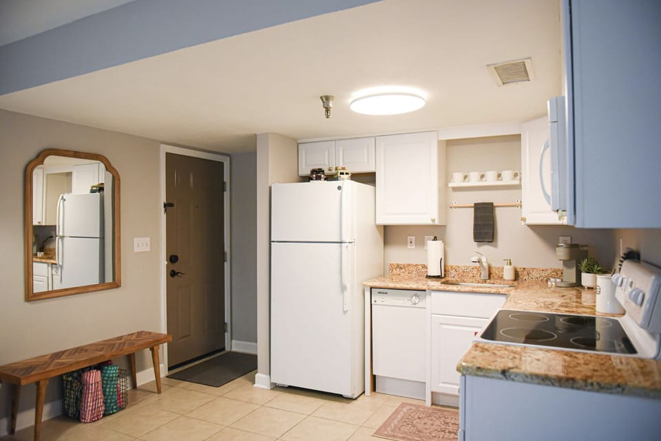 Entry way