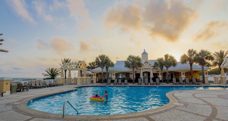 Pool Clubhouse