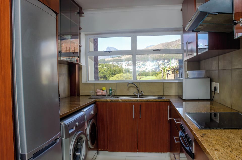 Apartment, 2 Bedrooms, Smoking, Balcony | Interior