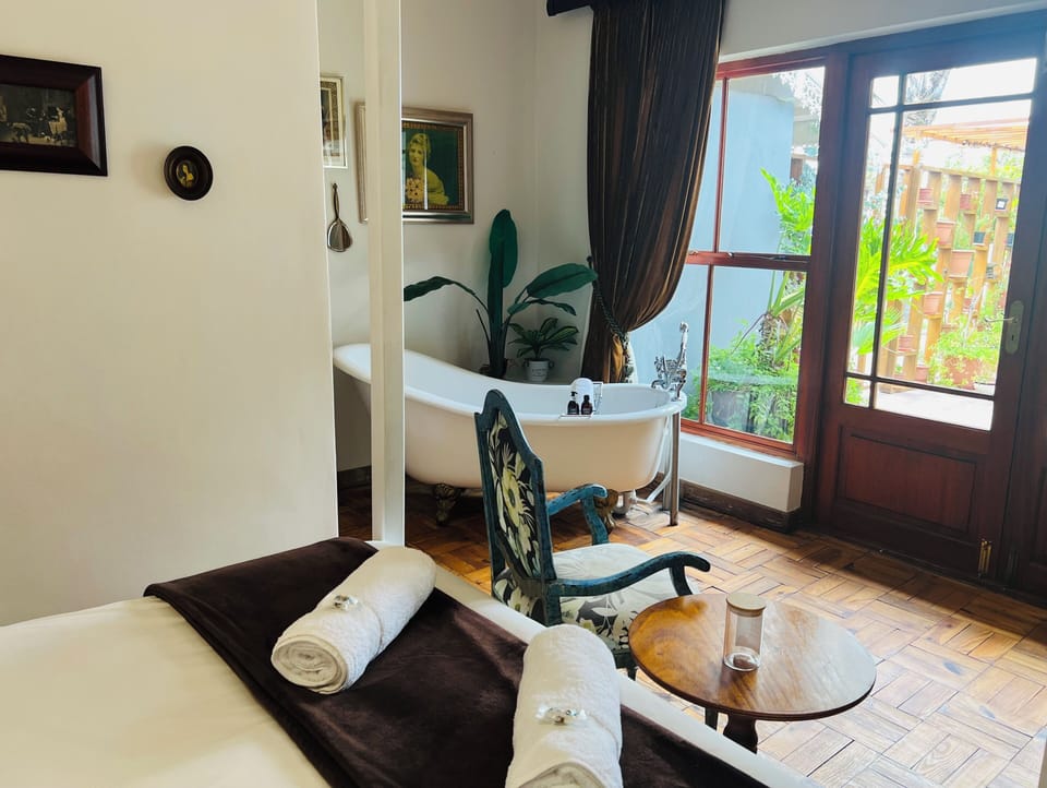 Double Room 1 Sunrise Surprise | 1 bedroom, down comforters, individually furnished, free WiFi