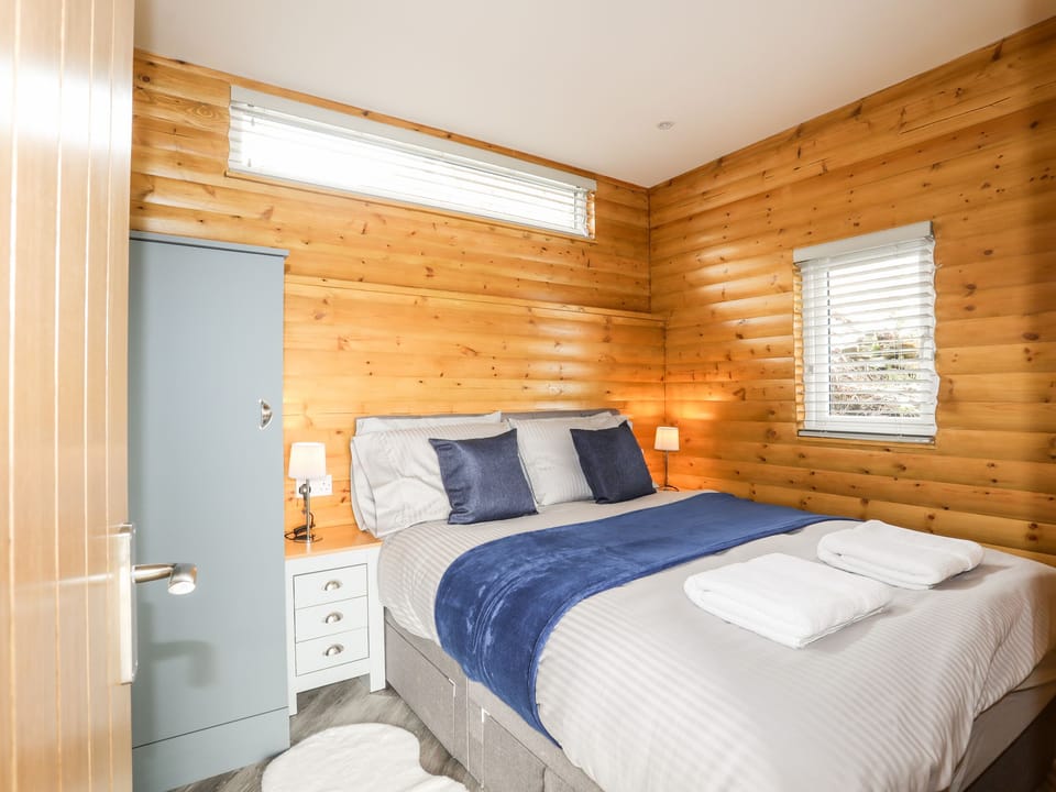 Hilltop Lodge Cottage in Wales