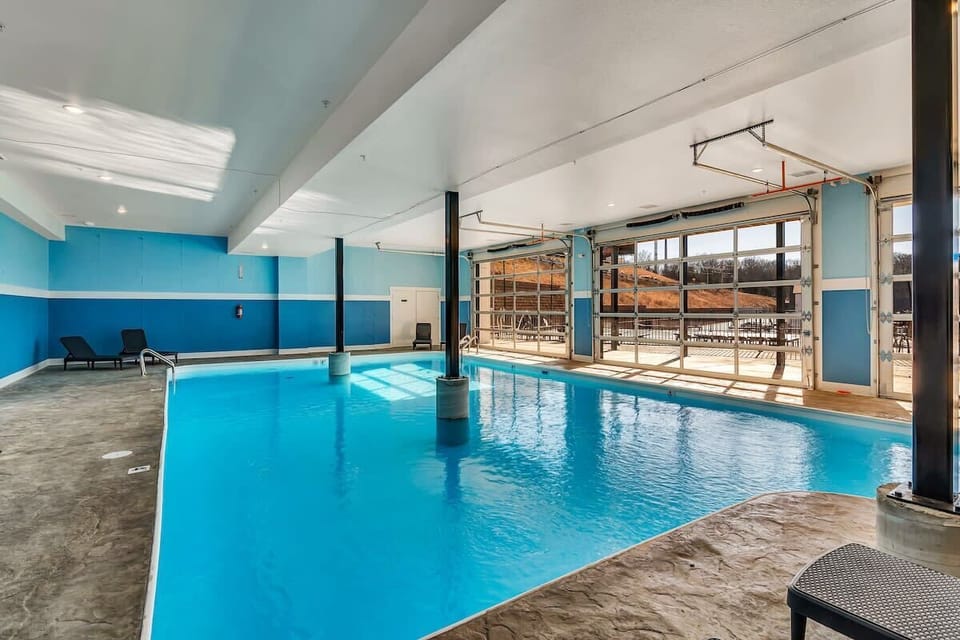 You get extra private hours at the pool with this booking!