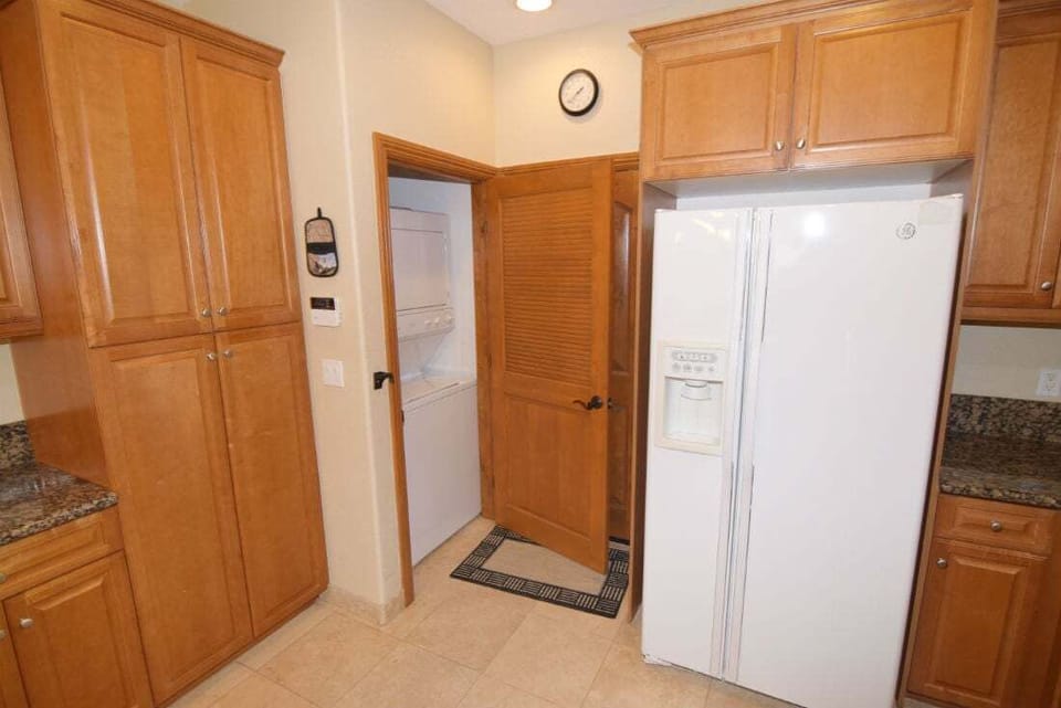 This spacious 3-bedroom, 3.5-bath vacation rental condo includes an in-unit washer and dryer — perfect for long beach stays and keeping sandy clothes fresh