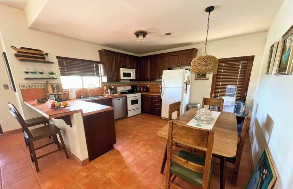Cook for a crowd with ease. This big kitchen at Casa Dooley vacation rental inside Los Medanos at El Dorado Ranch in San Felipe BC Mexico offers plenty of counter space, appliances, and room to move.