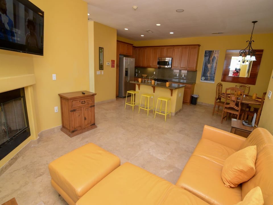 Condo 543 El Dorado Ranch, San Felipe - second living room to kichen