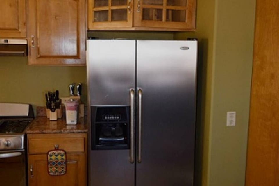 Los Sahuaros San Felipe Baja rental home - kitchen fridge