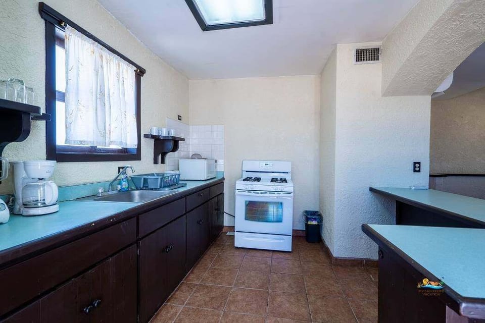 La Hacienda Condo 18 en San Felipe, B.C - kitchen