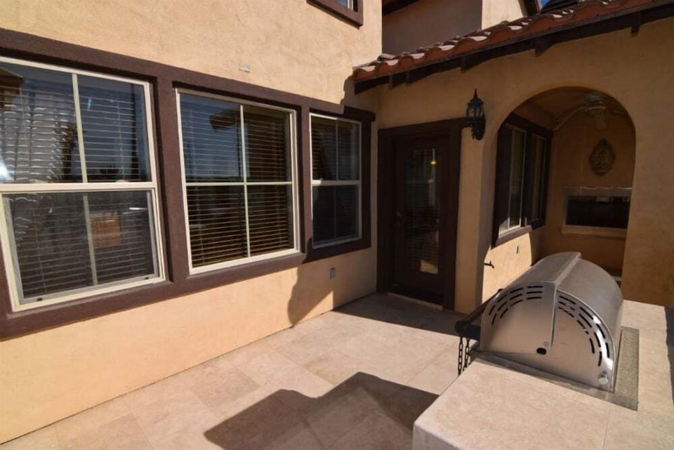 San Felipe – Backyard Patio Vacation Rental, Condo 25-1 El Dorado Ranch