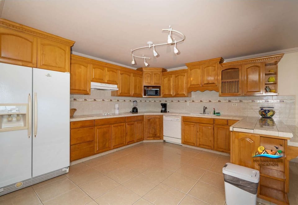 Las Palmas Condo 2 in Las Palmas San Felipe - kitchen side