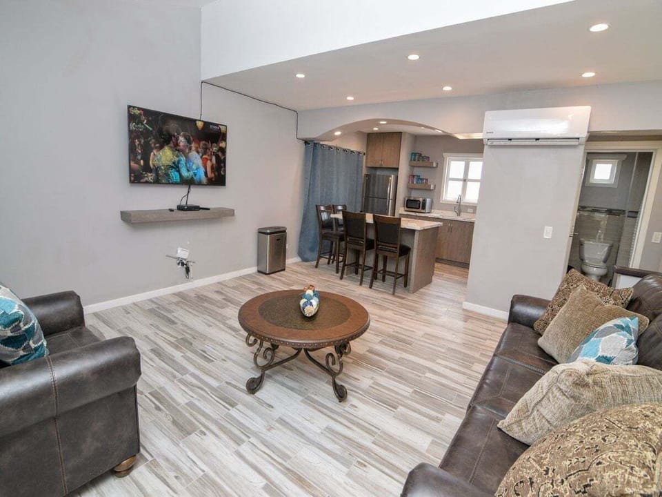 La Hacienda vacation rental condo 19 - living room