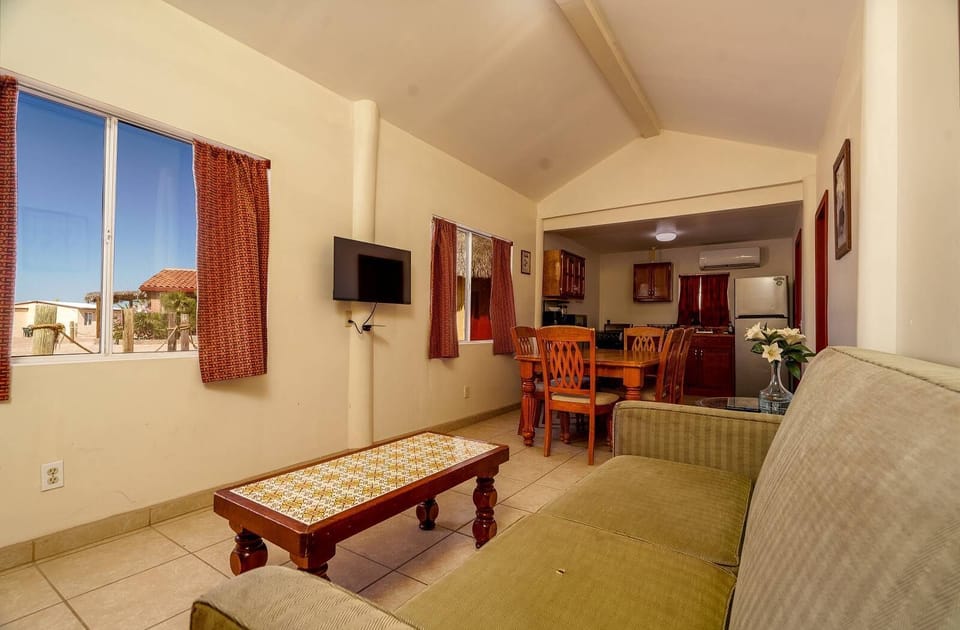 Beach Bungalow Vacation Resort Percebu San Felipe Mexico - living room