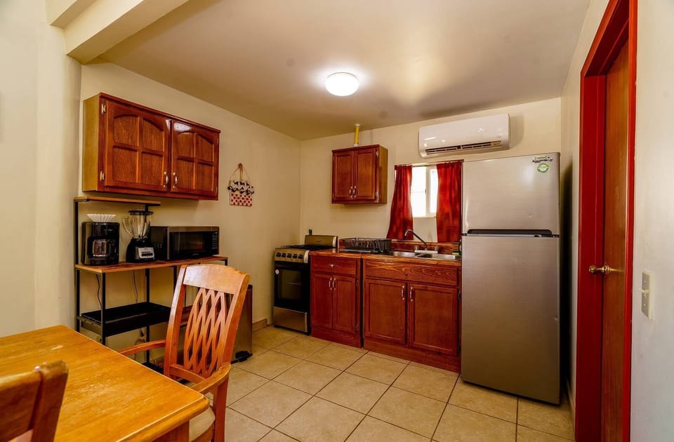Beach Bungalow Vacation Rentals Percebu San Felipe Mexico - kitchen