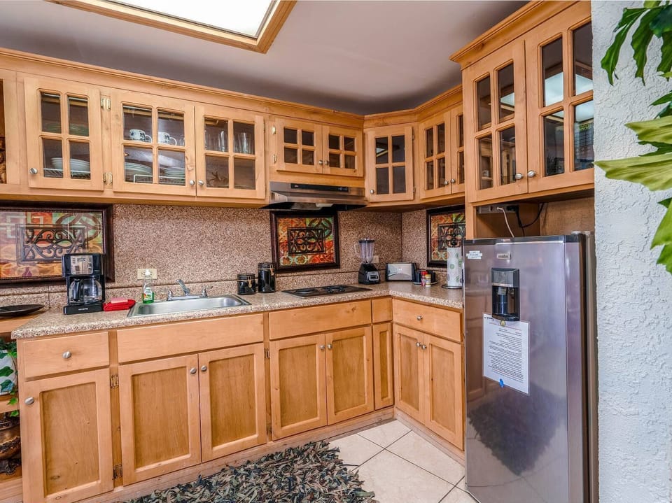La Hacienda 13, South of San Felipe rental property - kitchen fridge