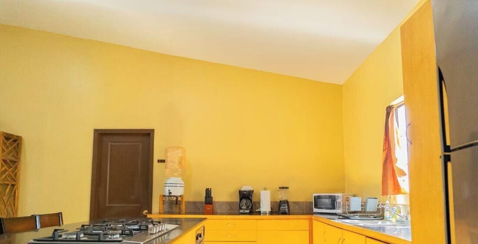 Why eat out every meal? This Rancho Percebu vacation rental in San Felipe BC MX comes with a full kitchen — fridge, stove, microwave, and cookware. Perfect for families who want to save money and cook with a view of the Sea of Cortez.