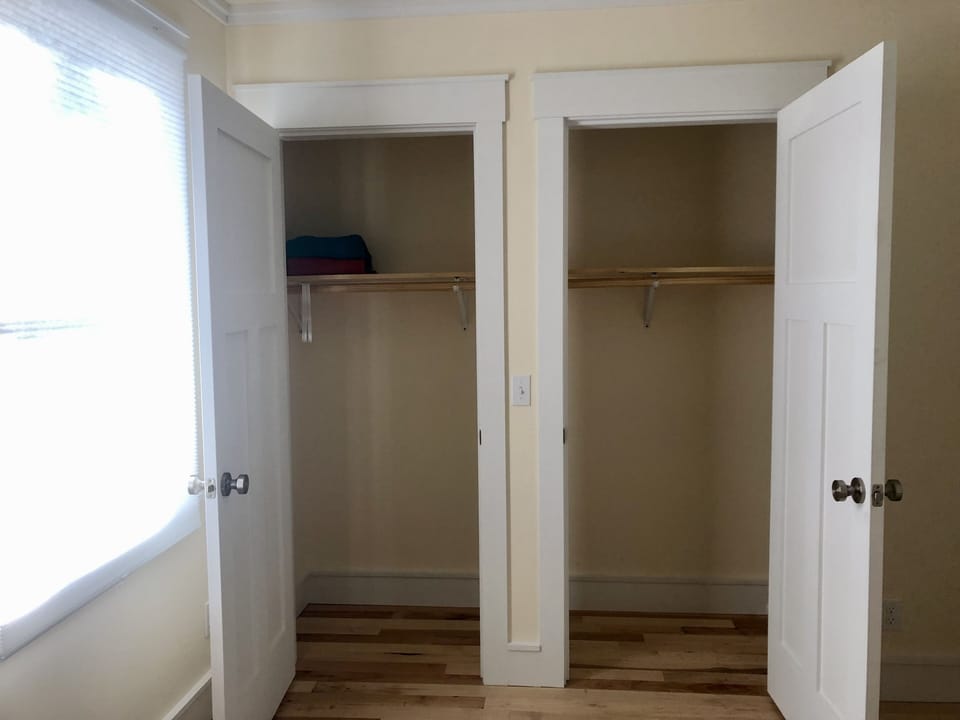 Bedroom 2 - closet