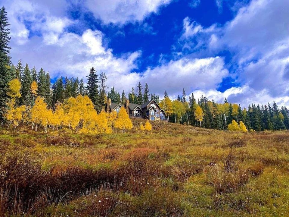 The beautiful Mountain Meadows