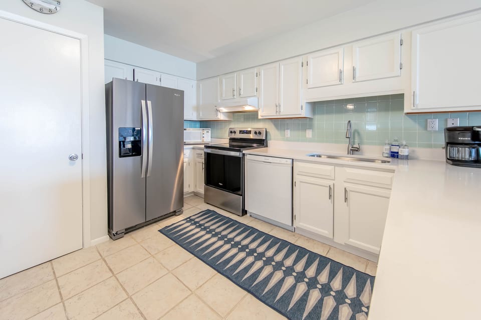 Newly updated Kitchen- New appliances. New countertops