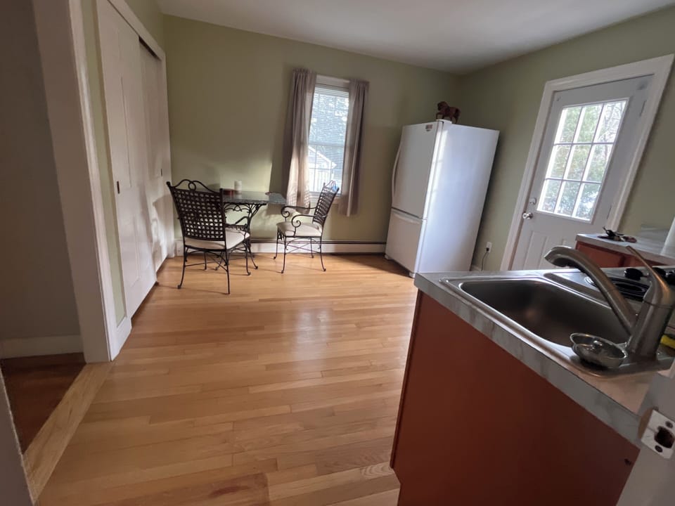 Kitchen area