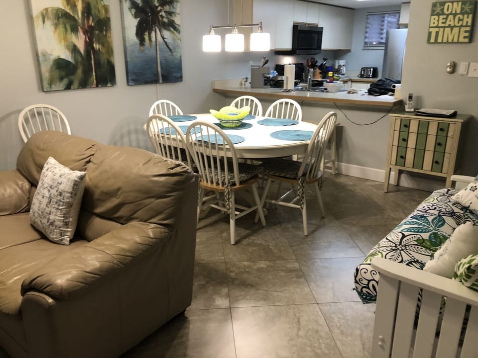 Photo of old Kitchen, remodeled January 2025 (see other photos of new kitchen).