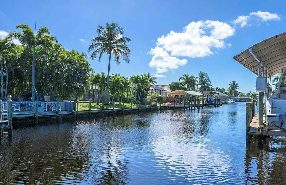 Villa Pelican Canal with Direct Gulf Access