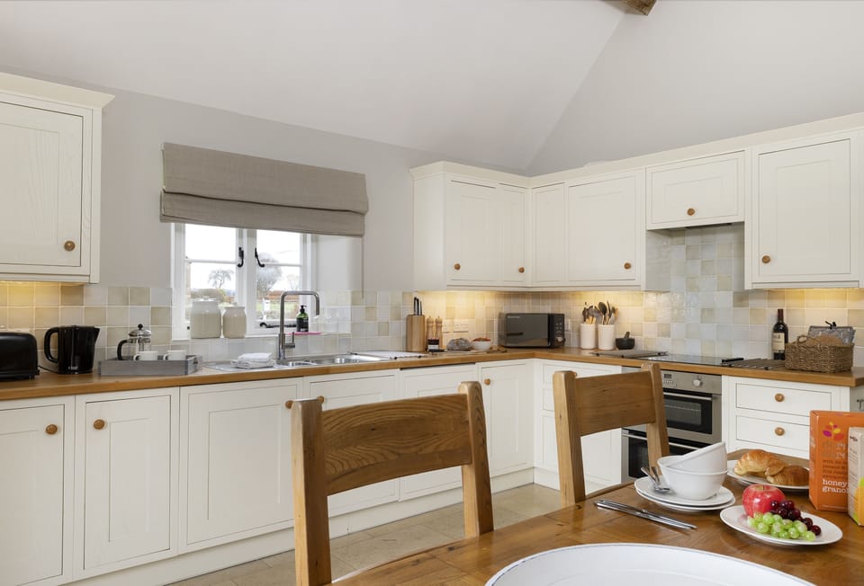 Ground floor: Open-plan kitchen and dining area
