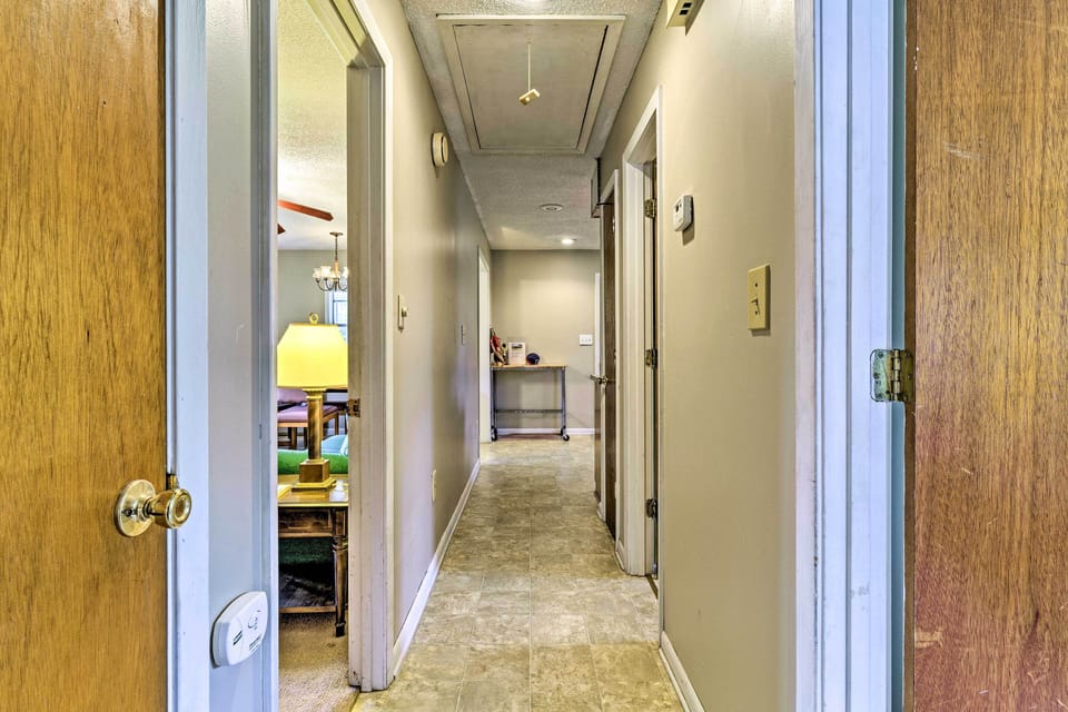 Hallway to Bedrooms
