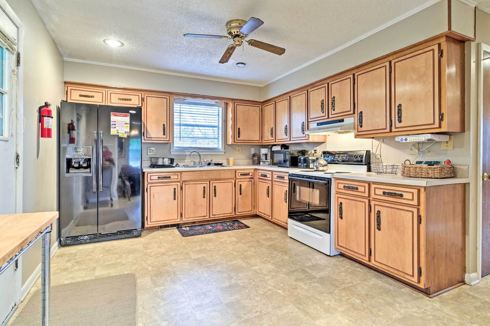 Well-Equipped Kitchen | Cooking Basics | Toaster