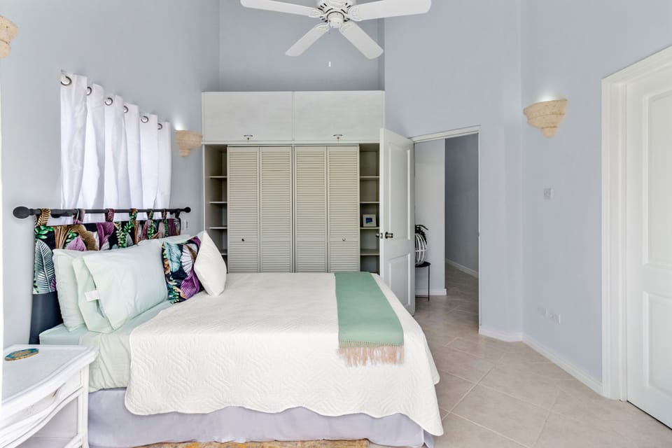 Bedroom 3 - American Queen bed and built in wardrobes. Balcony
