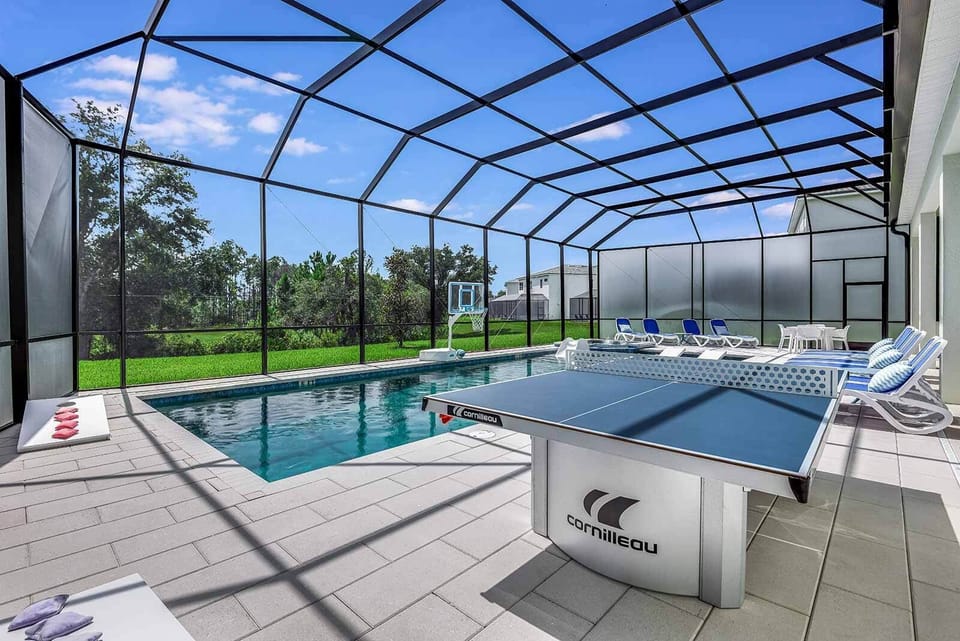 Private Pool & Patio