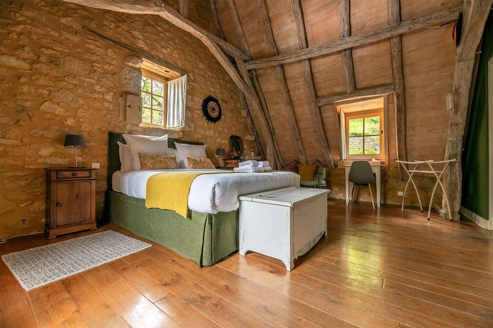 Signature Double Room, Ensuite (Chevalier Lagny) | Premium bedding, individually decorated, individually furnished