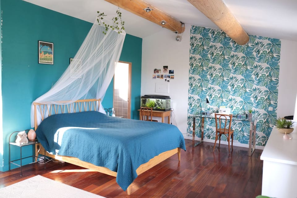 TAILLADES holiday rental, villa for rent with all mod cons for 6 people, 5 bedrooms. Book online with Plaisirs & Maisons de Provence