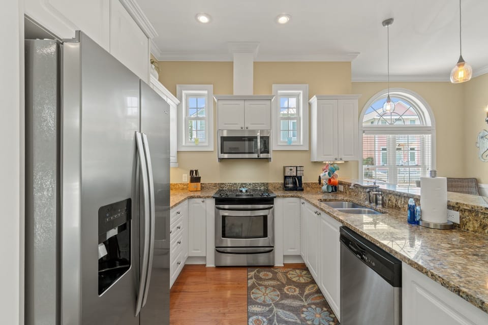 Fully stocked kitchen