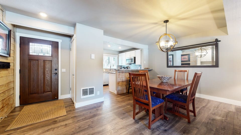 Flooring, Hardwood, Floor, Chair, Furniture