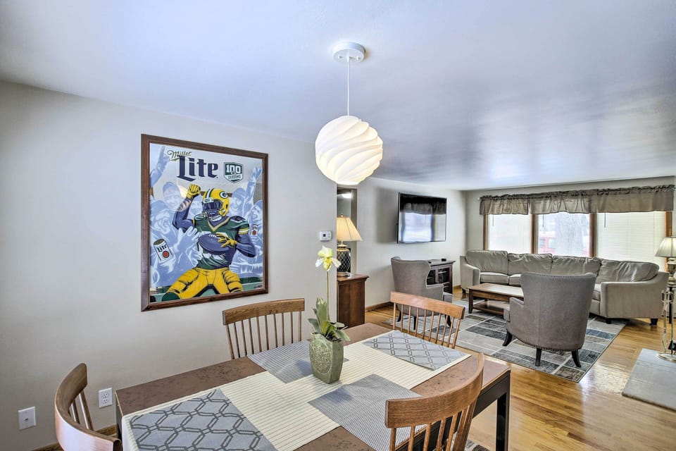 Dining Space | Dishware & Flatware