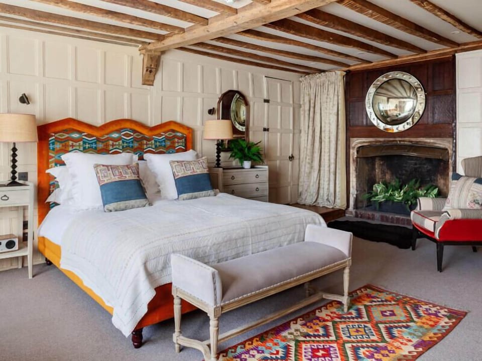 Junior Suite | Hypo-allergenic bedding, individually decorated, individually furnished