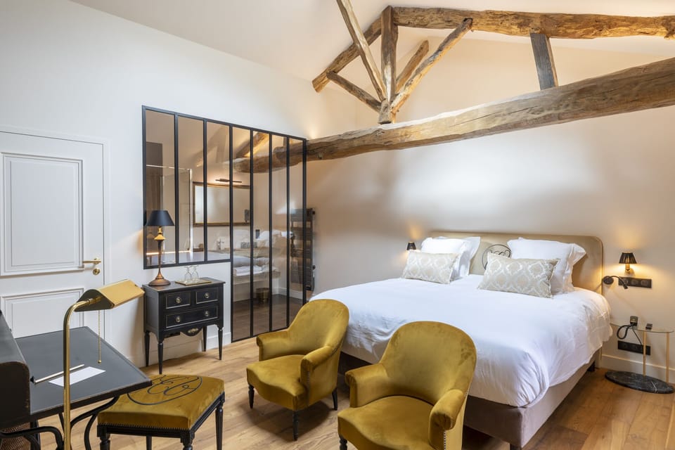 Superior Room | Premium bedding, pillowtop beds, in-room safe, desk