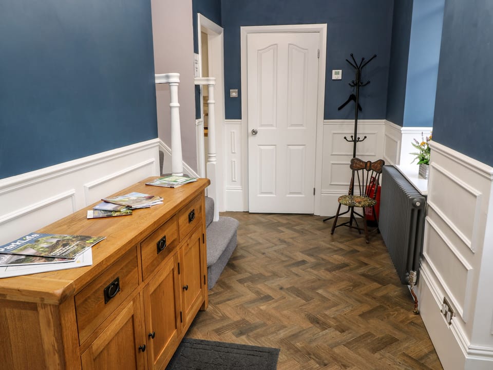 Cottage | 4 bedrooms, individually decorated, individually furnished, free WiFi