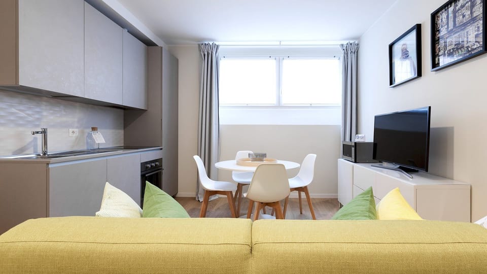 House | 1 bedroom, iron/ironing board