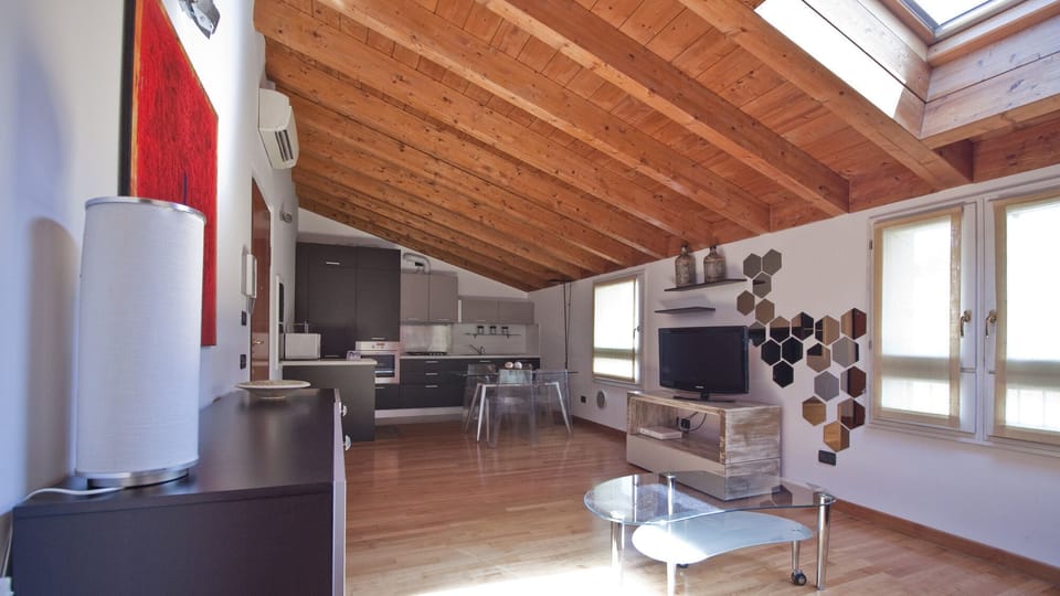 House | 1 bedroom, iron/ironing board, WiFi