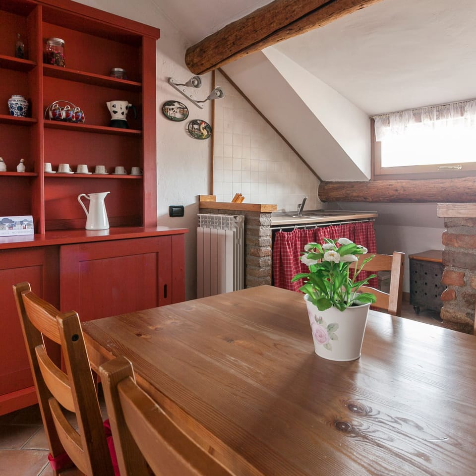 House | 1 bedroom, iron/ironing board